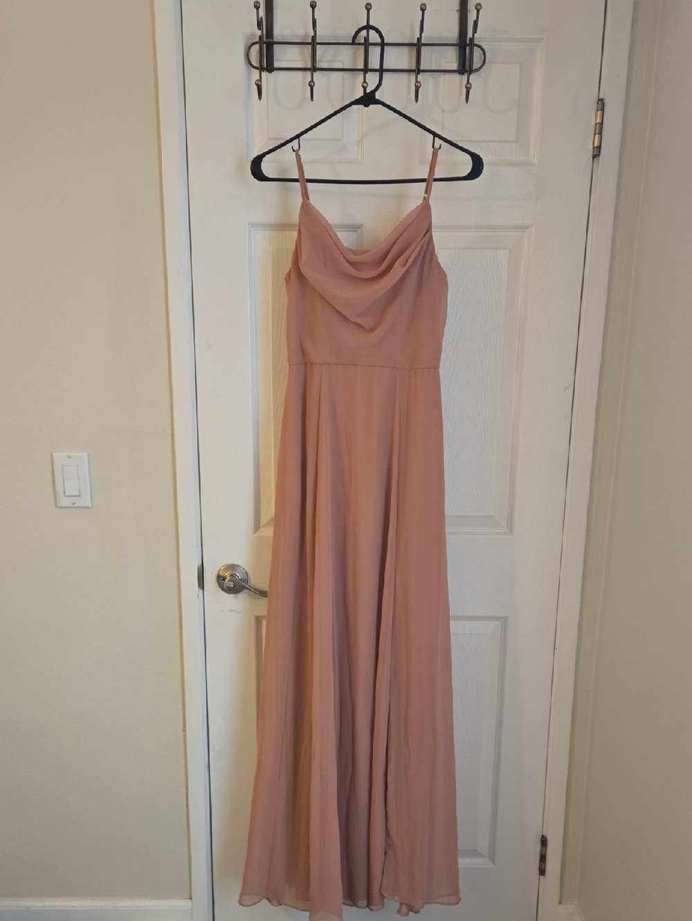 EUC David's Bridal Dress Size 2